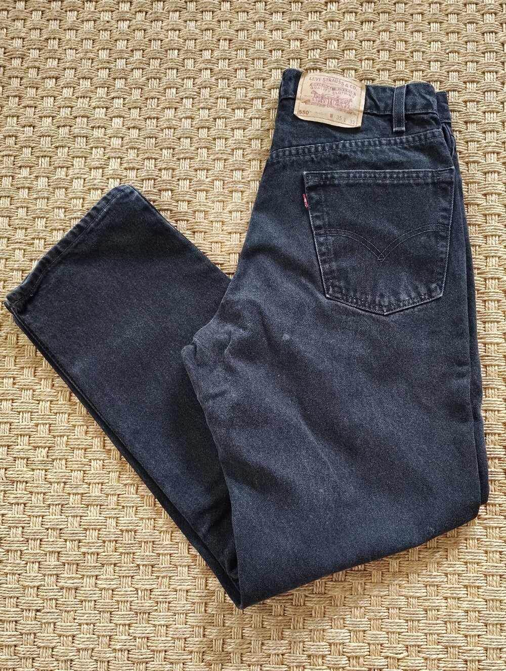 Vintage 90s Levi's 550 Black Relaxed Fit Jeans Red Tab Made in USA 34x32